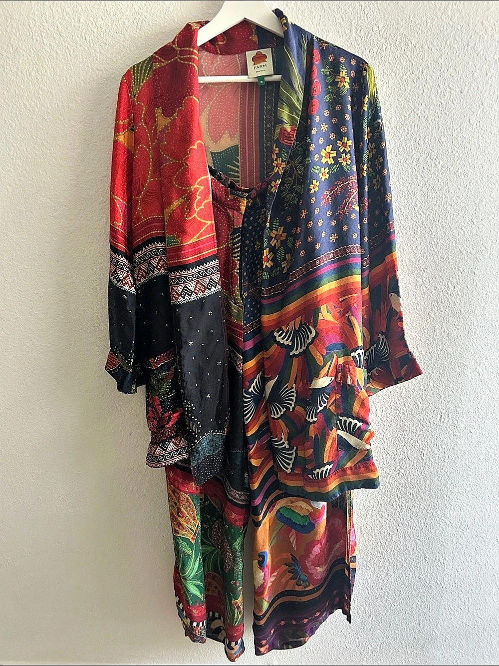 FARM Rio Multicolor Printed Wide-Leg Two-Piece Size Medium Like New